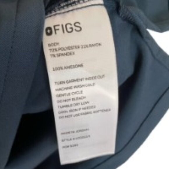 NWT Figs Casma 3 Pocket Scrub Top in Dark Harbor 3XL - Picture 5 of 5